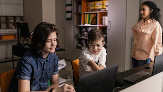 akademik, akademik odak, akademik ortam içeren Ücretsiz stok fotoğraf